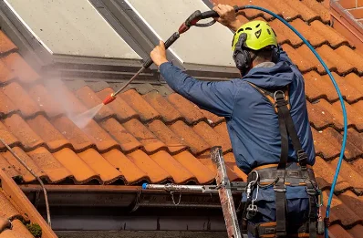 Démoussage et hydrofuge de toiture à Françay